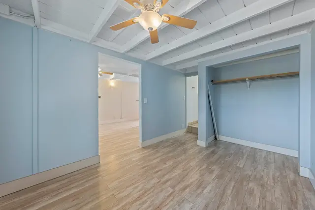 Listing Image for 20 Ahina Pl 27 of 36