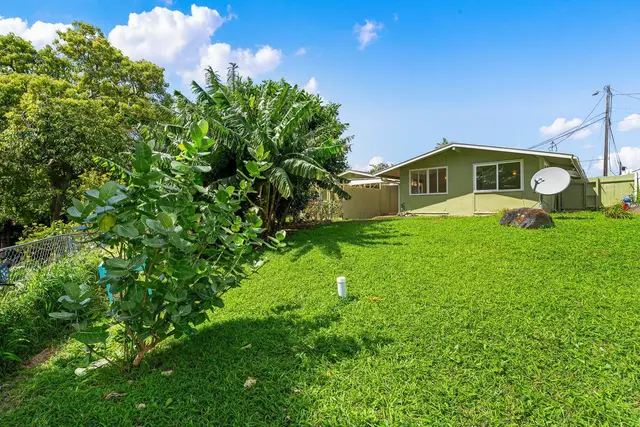 Listing Image for 20 Ahina Pl 35 of 36
