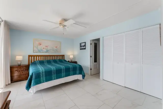 Listing Image for 50 Hauoli St 301 11 of 41