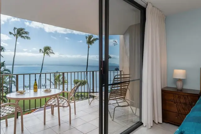 Listing Image for 50 Hauoli St 301 12 of 41