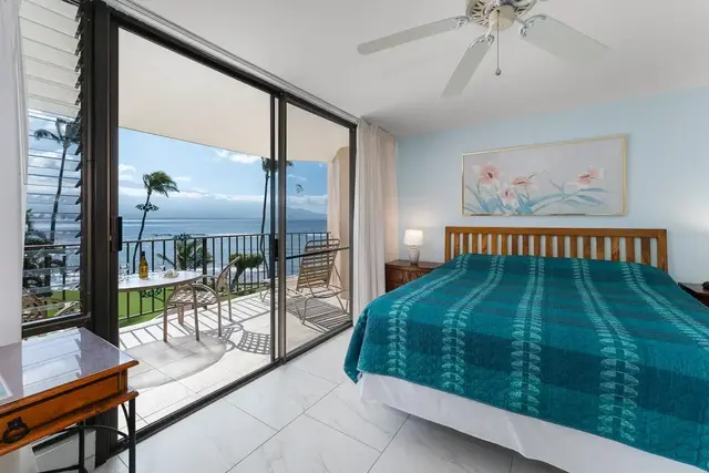Listing Image for 50 Hauoli St 301 14 of 41