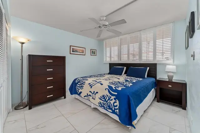 Listing Image for 50 Hauoli St 301 25 of 41