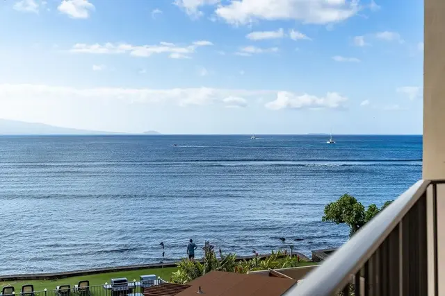 Listing Image for 50 Hauoli St 301 36 of 41