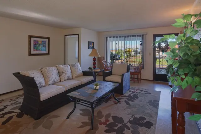 Listing Image for 740 Makawao Ave 3 of 39