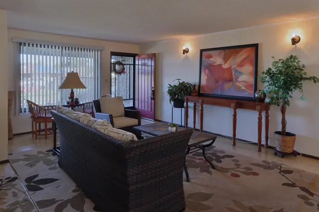 Listing Image for 740 Makawao Ave 33 of 39