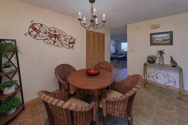 Listing Image for 740 Makawao Ave 6 of 39