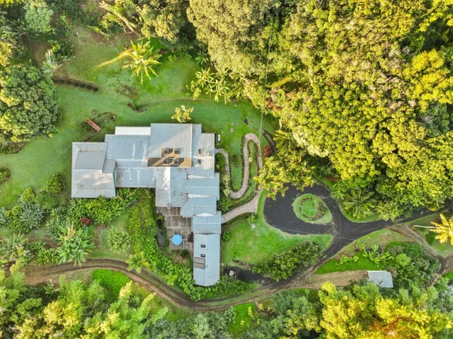 Listing Image for 1055 Kaupakalua Rd 14 of 46