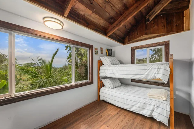 Listing Image for 1055 Kaupakalua Rd 24 of 46