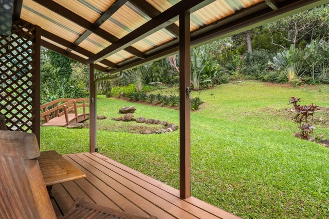 Listing Image for 1055 Kaupakalua Rd 36 of 46