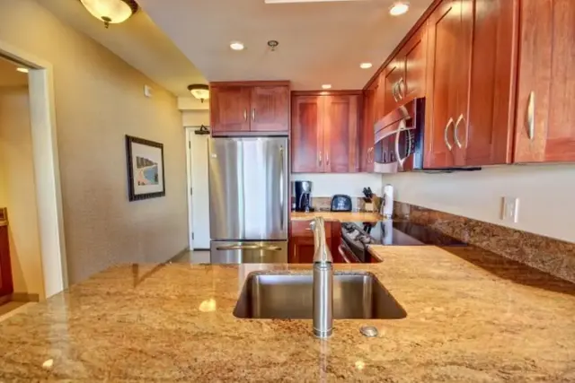 Listing Image for 2481 Kaanapali Pkwy 1262x 10 of 23