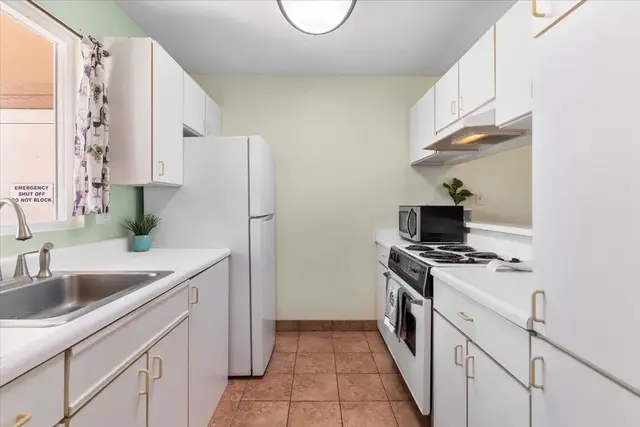 Listing Image for 32 Kopi Ln 10-102 3 of 5