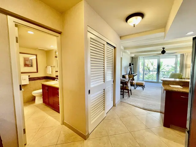 Listing Image for 2481 Kaanapali Pkwy 324 J 15 of 34
