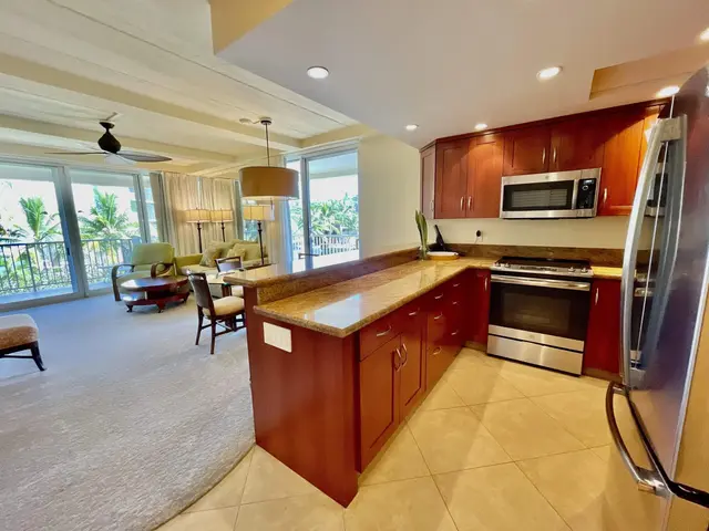Listing Image for 2481 Kaanapali Pkwy 324 J 2 of 34