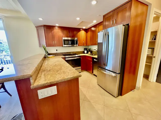Listing Image for 2481 Kaanapali Pkwy 324 J 3 of 34