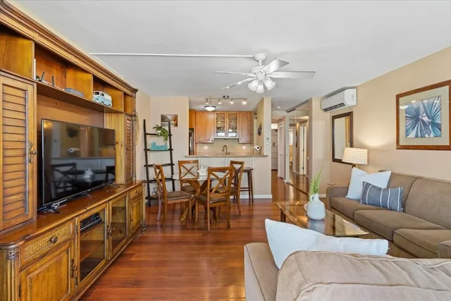 Listing Image for 2385 S Kihei Rd 402 13 of 49