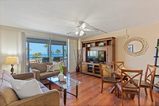 Listing Image for 2385 S Kihei Rd 402 7 of 49