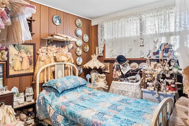 Listing Image for 17 Nanaina St 15 of 28