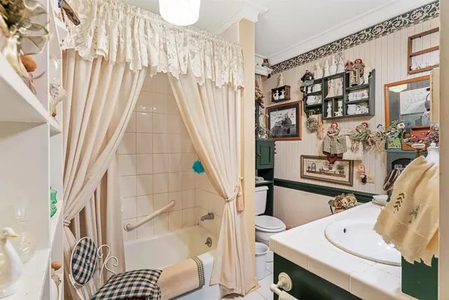 Listing Image for 17 Nanaina St 19 of 28