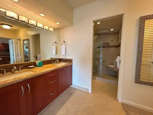 Listing Image for 2481 Kaanapali Pkwy 919/s 8 of 11