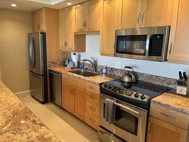 Listing Image for 3543 Lower Honoapiilani Rd F110 5 of 27