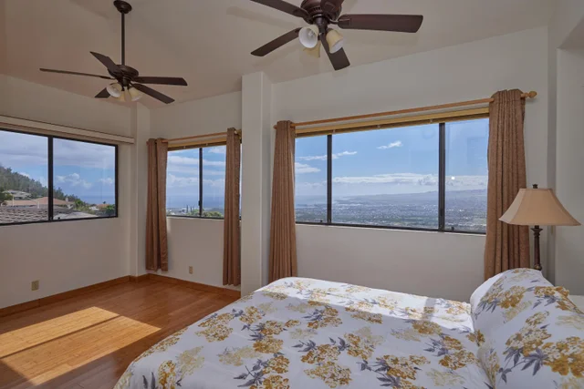 Listing Image for 495 Polulani Dr 10 of 36