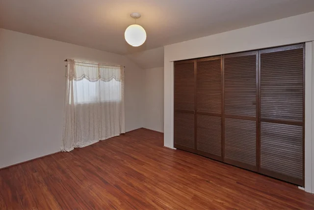 Listing Image for 495 Polulani Dr 19 of 36