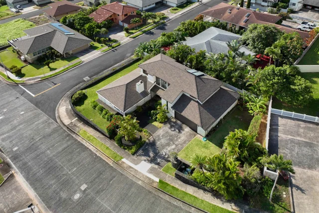 Listing Image for 495 Polulani Dr 24 of 36