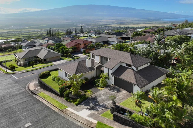 Listing Image for 495 Polulani Dr 27 of 36