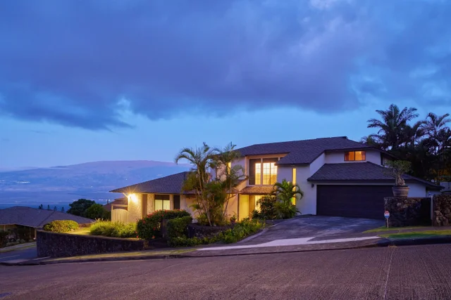 Listing Image for 495 Polulani Dr 34 of 36