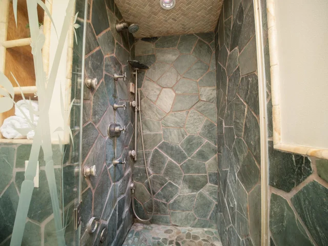 Listing Image for 2385 S Kihei Rd 507 22 of 47