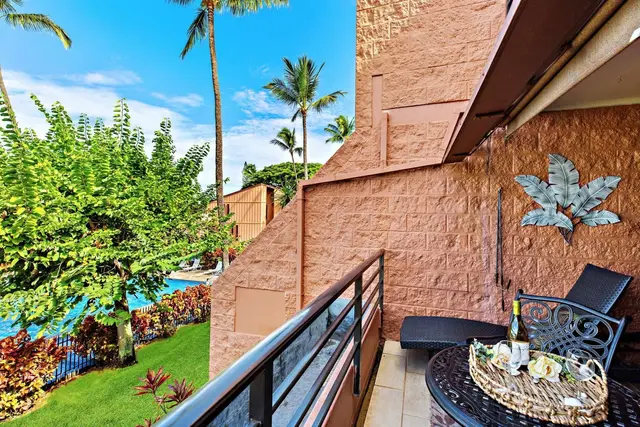 Listing Image for 3959 Lower Honoapiilani Rd 313 14 of 41