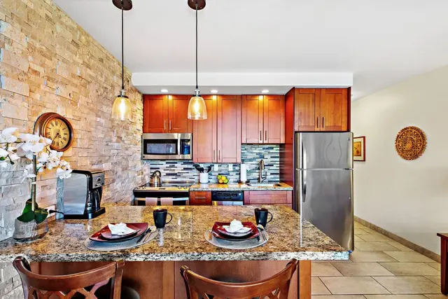 Listing Image for 3959 Lower Honoapiilani Rd 313 17 of 41
