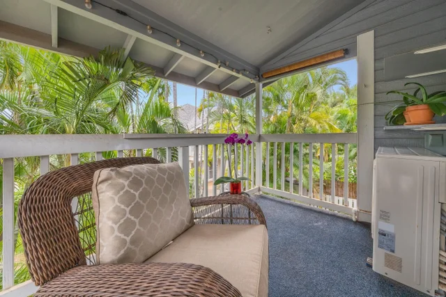 Listing Image for 160 Keonekai Rd 8-202 1 of 27