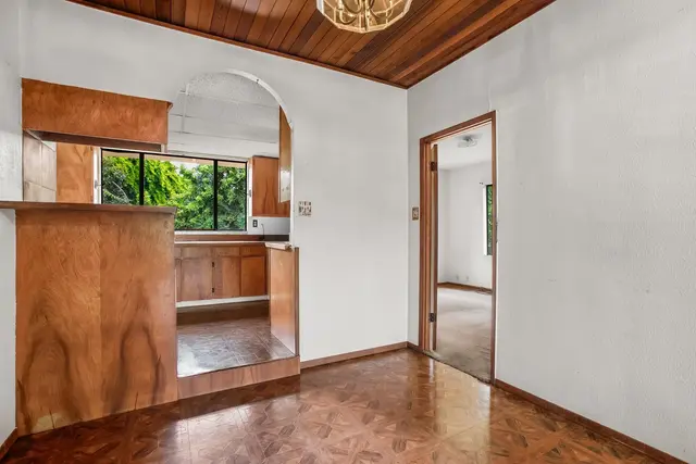 Listing Image for 710 Mopua St 10 of 25