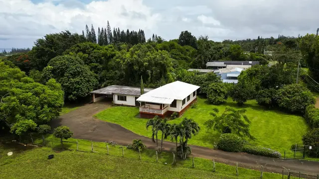Listing Image for 710 Mopua St 2 of 25