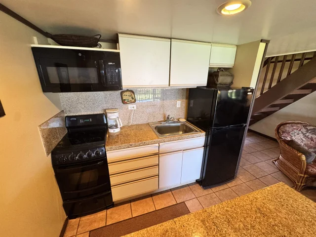 Listing Image for 255 Kepuhi Pl 2203 5 of 30