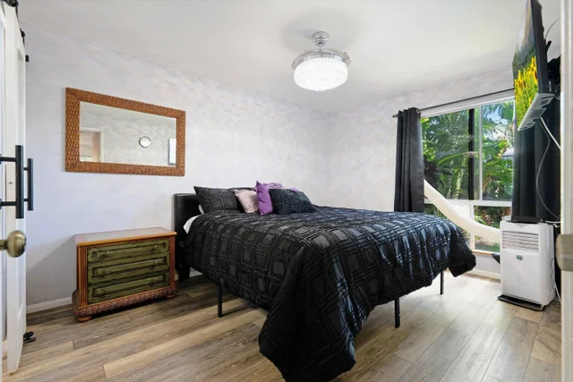 Listing Image for 140 Uwapo Rd 39-102 19 of 40