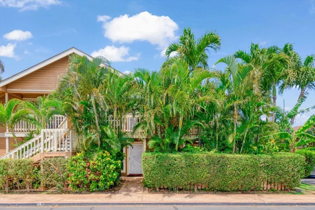 Listing Image for 140 Uwapo Rd 39-102 5 of 40