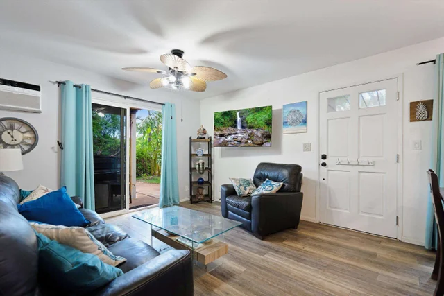 Listing Image for 140 Uwapo Rd 39-102 8 of 40