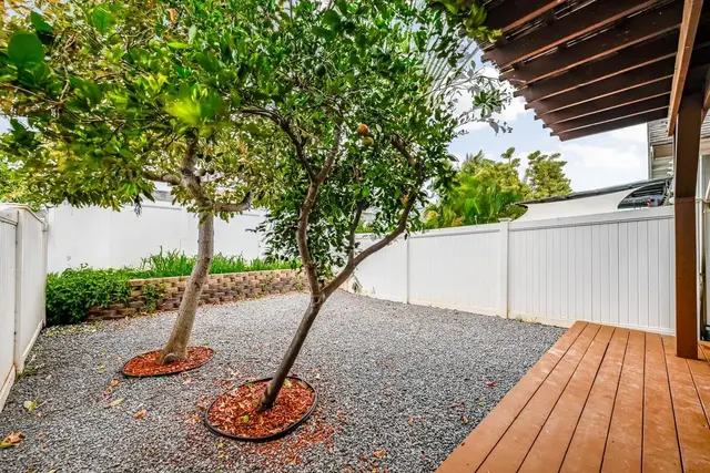 Listing Image for 676 Meakanu Ln 1305 20 of 50