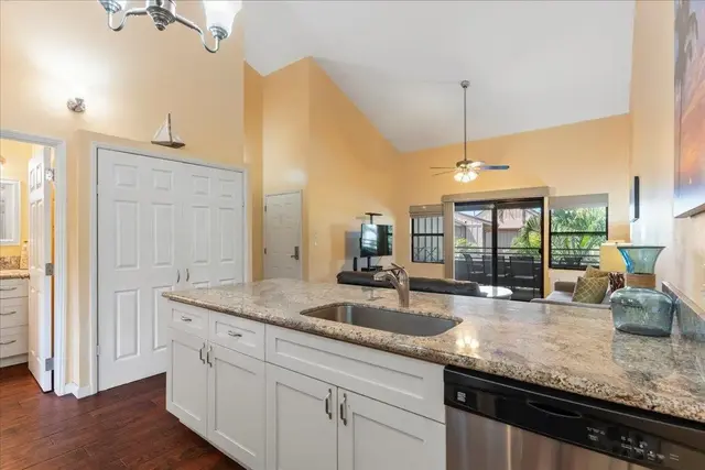 Listing Image for 679 S Kihei Rd C206 17 of 42