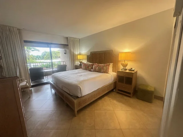 Listing Image for 50 Nohea Kai Dr 4-303 11 of 26