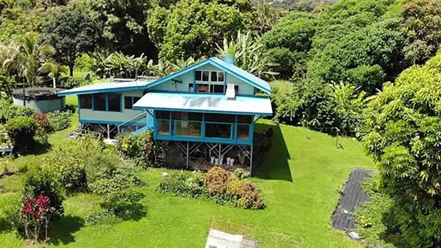 Listing Image for 760 Nahiku Rd 1 of 29