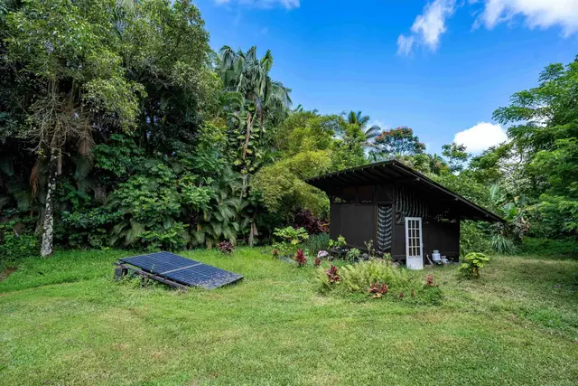Listing Image for 760 Nahiku Rd 28 of 29