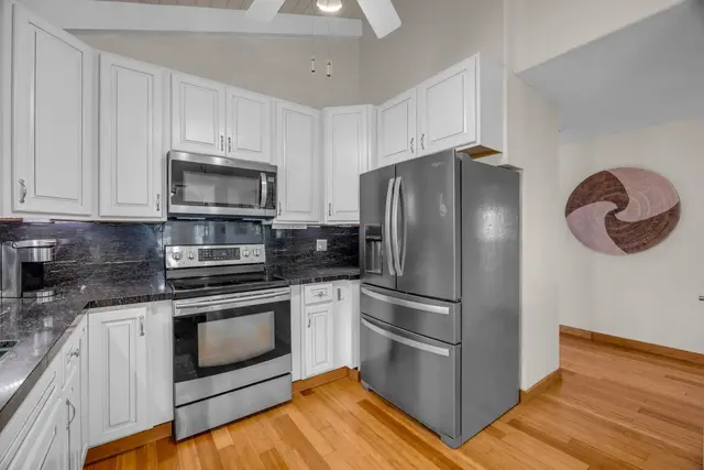 Listing Image for 715 Uluhea Way 16 of 50
