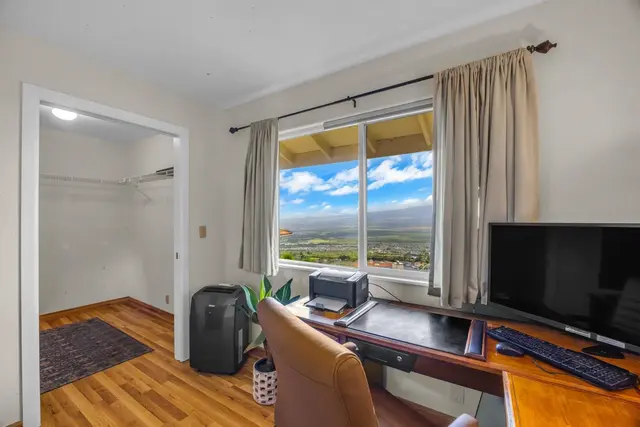 Listing Image for 715 Uluhea Way 27 of 50