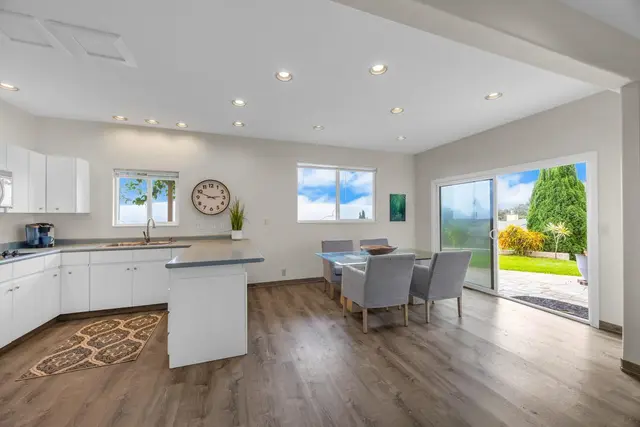 Listing Image for 715 Uluhea Way 34 of 50