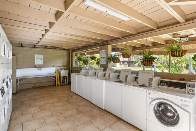 Listing Image for 3559 Lower Honoapiilani Rd 1f 13 of 32