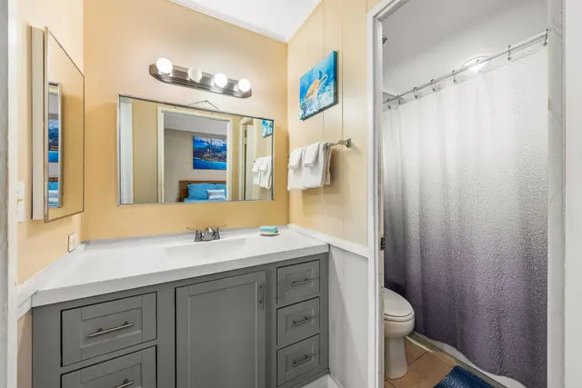 Listing Image for 3559 Lower Honoapiilani Rd 1f 25 of 32