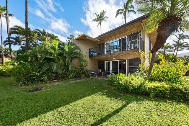 Listing Image for 3559 Lower Honoapiilani Rd 1f 3 of 32